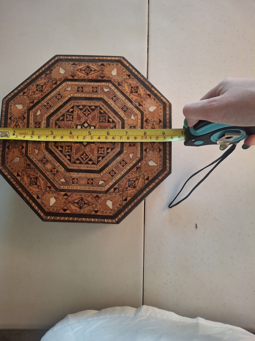 Octagonal Inlaid Wood Decorative Box - Intricate Geometric Design - Picture 5 of 7